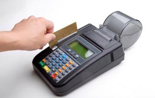 Золота кредитна карта Ощадбанку: умови користування, відсотки, відгуки